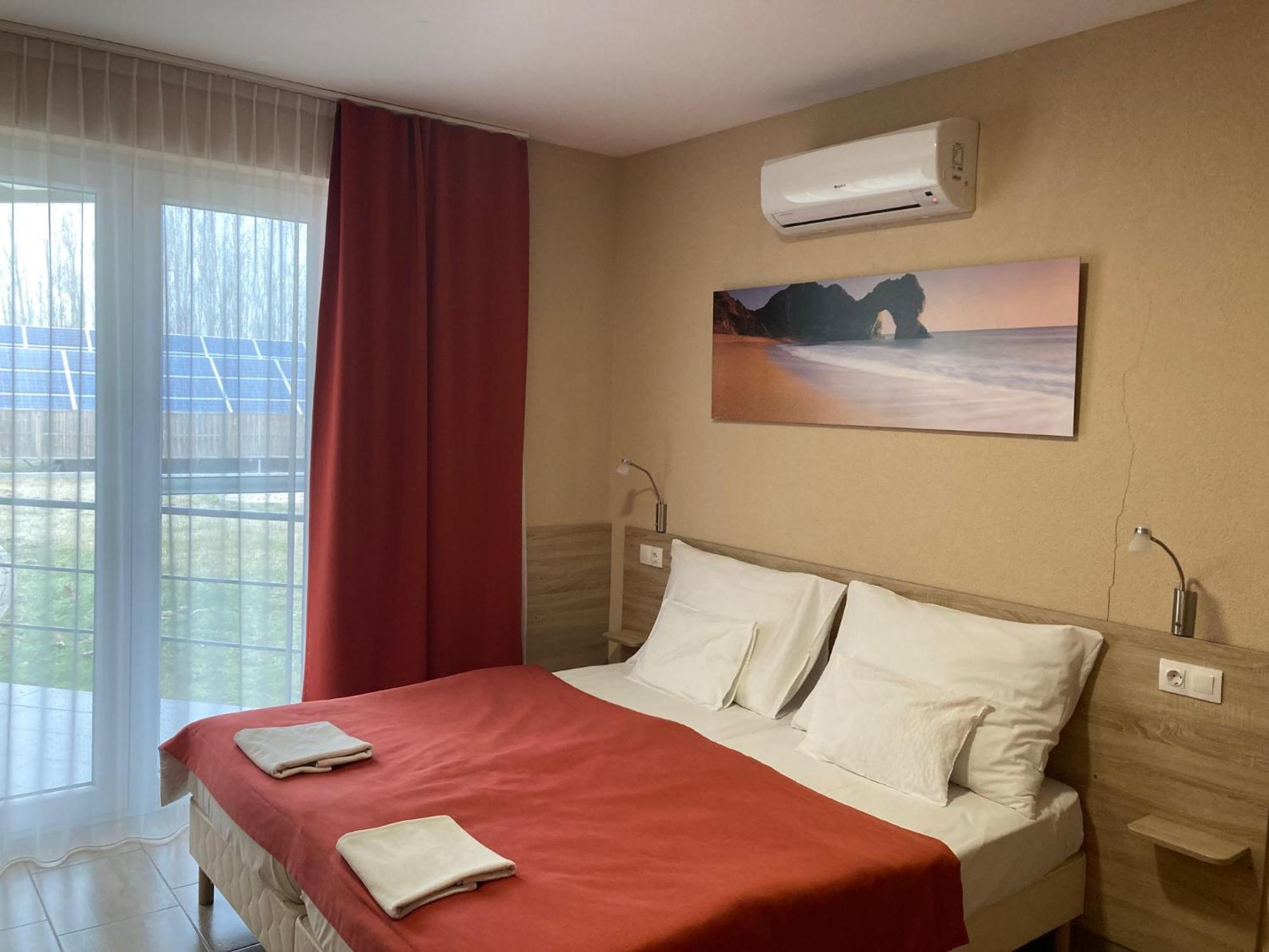 Nautilus Etterem Es Panzio Guest house 2*